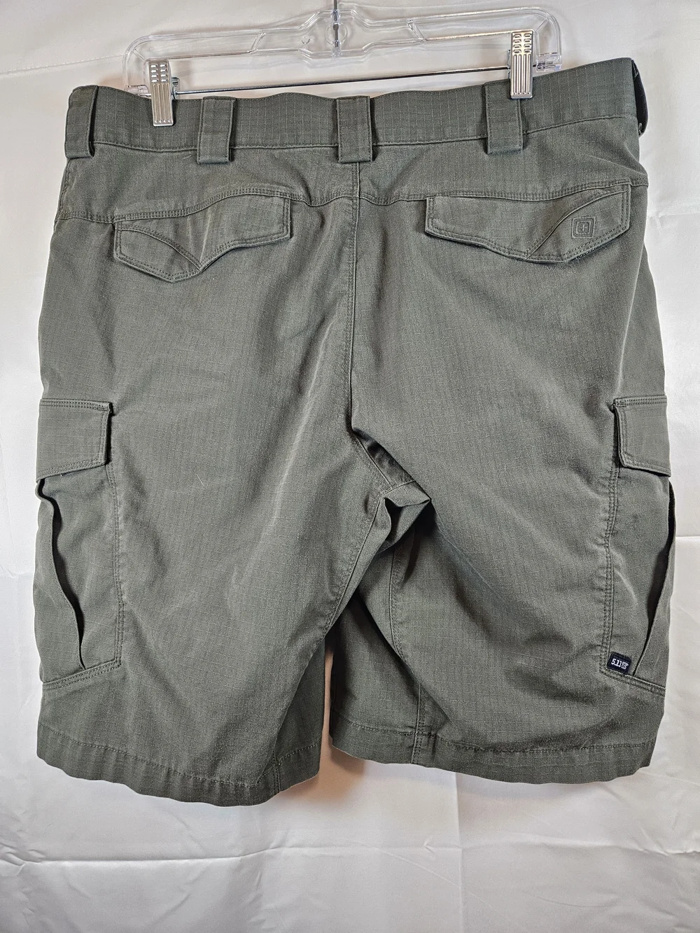5.11 Tactical Olive Cargo Shorts Men's 8 Pocket Utility Hiking Camping Fisherman